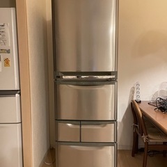 【無料】大型冷蔵庫　まだまだ使用可能、除菌掃除済