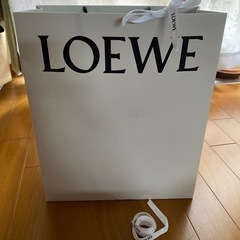 LOEWEの紙袋