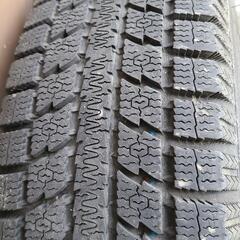 受付終了しました。 ジムニー スタッドレス ブリザックV2 バリ山とスペアトーヨー