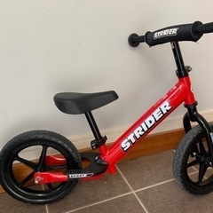 ストライダー スポーツモデル 11000円