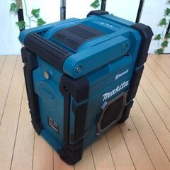 愛品館八千代店】Makita 充電が出来るラジオ MR300