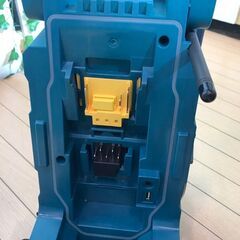 愛品館八千代店】Makita 充電が出来るラジオ MR300