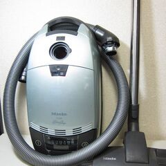 Miele☆ミーレ 紙パック式掃除機 S548 ドイツ製