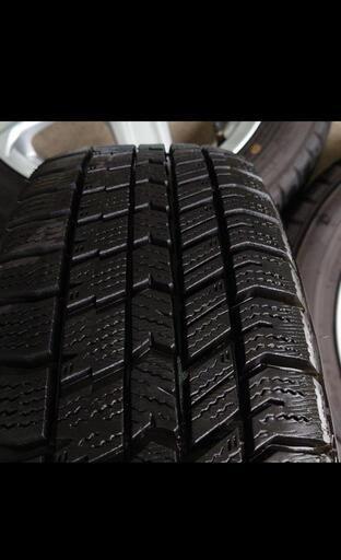 引取限定　グッドイヤー２４年製造　バリ山　スタッドレス 4本セット 235/45R19【2025年製】新品 Zmax WINTERHAWKE I