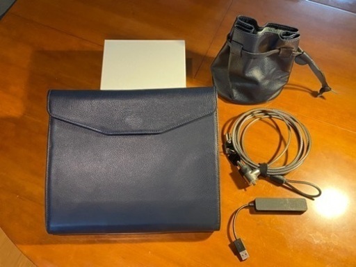 ☆開いてもオシャレに使える革製ノートPCカバー 特注品