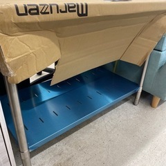 厨房作業台新品です。