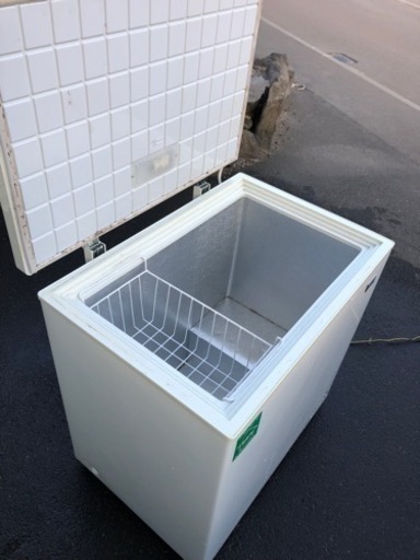 エレクトロラックス 2012年製 業務用冷凍ストッカー 215L