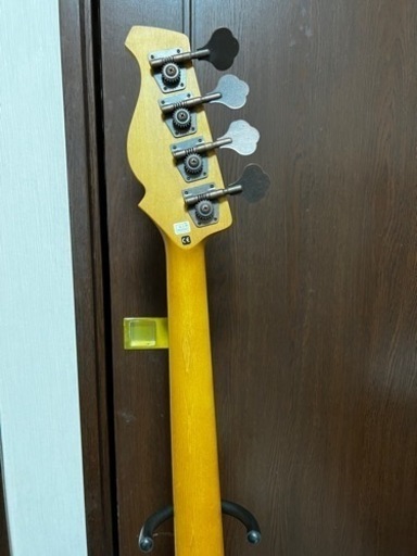 ベースギター AXL APJ-820-WO
