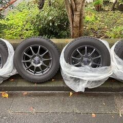 グーレスコンチネンタルサイズ36-ダンロップタイヤ　スタットレス　ホイル付き　早い者勝ち