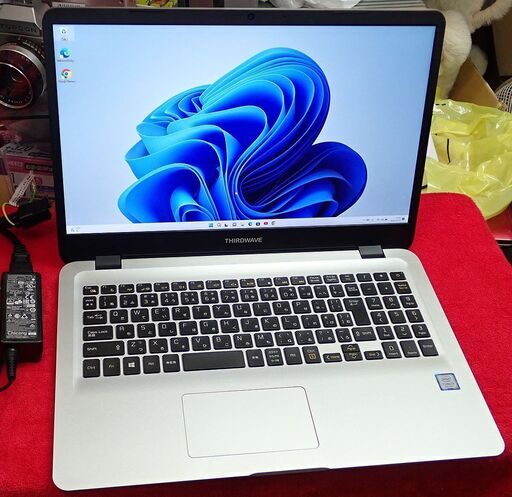札幌 THIRDWAVE DX-W3 ノートパソコン corei3-8145U メモリ8GB ストレージ256GB Windows11 HOME 中古