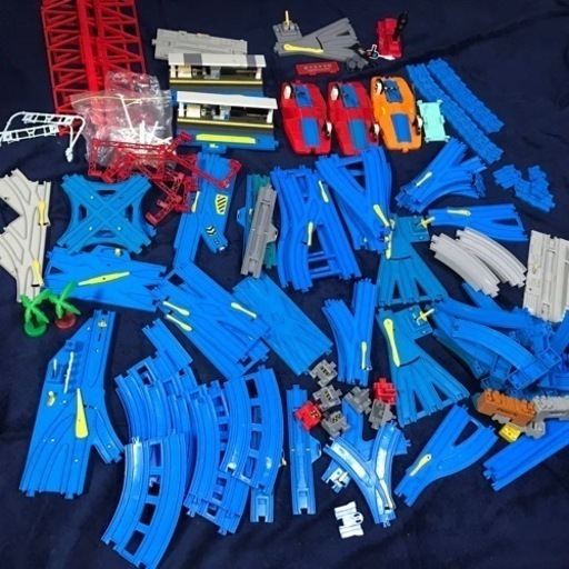 賢くなる 家でたくさんレールを敷いて走らせよう プラレール 特に