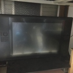 ワコム 液晶ペンタブレット 24.1インチ Cintiq24HD DTK-2400/K0