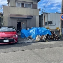 解体ゴミ　廃棄物　木材等