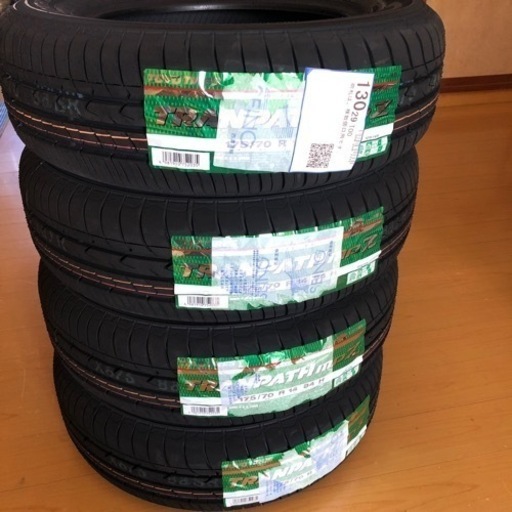 タイヤ、ホイール ☆新品タイヤ未使用 175/70R14 トヨタ ポルテ シエンタ