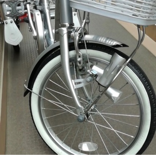 大人用三輪自転車 ブリヂストンBW13 シルバー ブリジストン 大人用