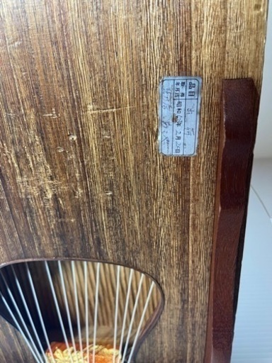 10/12 21:53 5000円値引き　早い方優先 琉球琴  琴 4つあります。 1つは売れました。　1つ15,000円になります。