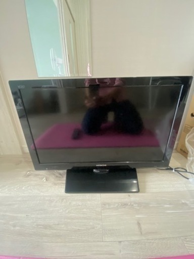 日立ウー　液晶テレビ　26型　2011年製