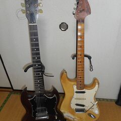 Fender Japan Yngwie model　と　Gibs...