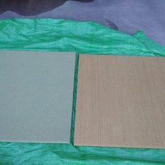 （値下げ）琉球畳　82cm × 82cm × 2.5cm　８枚　ユニット畳　置き畳