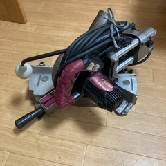 取引中！HITACHI スライド丸鋸165ミリ ライト、レーザー使用可能