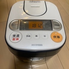 アイリスオーヤマ　3合炊き　炊飯器　RC-MA30-B
