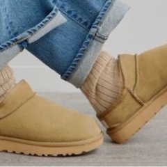 新品未使用 UGGのクラシック ムートンスリッパ ベージュ