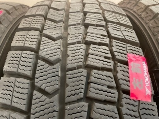 ダンロップ スタッドレスタイヤ4本(175/65R15)