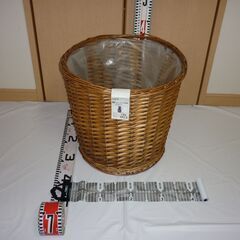 【鉢カバー】柳製　ニトリ製品