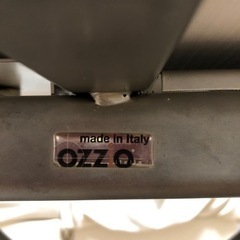 イタリア製　昇降伸縮テーブル