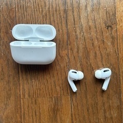 Apple AirPods Pro 第1世代　ワイヤレス充電対応...