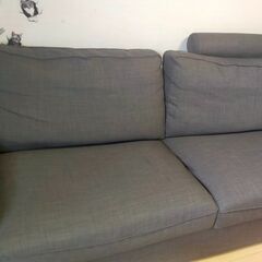 ★★セール済★★ IKEA KIVIK シーヴィク 3人掛けソファ＋1台ネックサポート付き (2021年モデル）