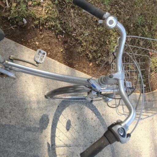 26インチ自転車 銀 ブリジストン 内装3段 LEDオートライト