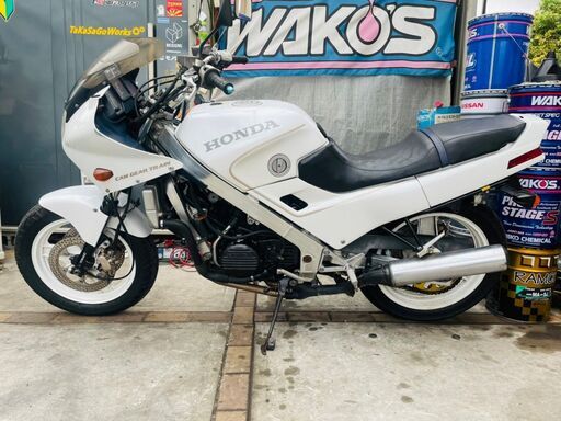 ★旧車！ VFR750F インターセプター 白 RC24 V4 アップハンドル 実動ベース 部品取りに 千葉県木更津市から 全国陸送対応！750cc 白バイ★