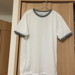 ユニクロ メンズ Tシャツ