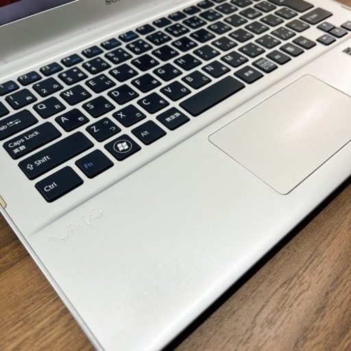 美品】VAIO シルバー☘新品爆速SSD搭載☘Core i5☘office