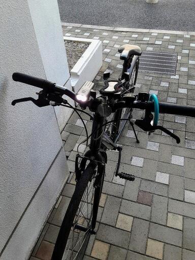 2020年製 良好 クロスバイク シマノ7変速 700C×32C 465mm