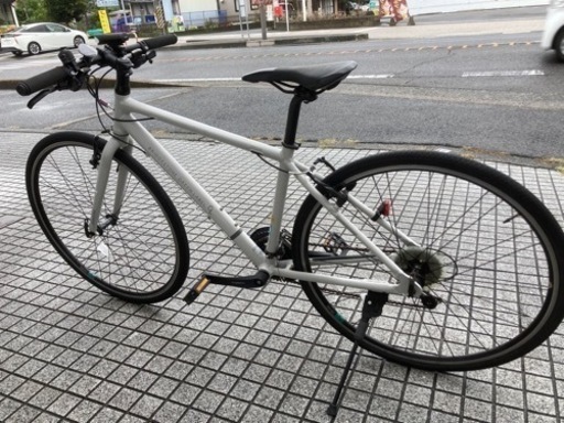 クロスバイク】クロス3 ジャイアント製 前後タイヤ、サドル新品