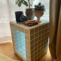 タイルテーブル　タイルスツール　韓国インテリア　北欧インテリア