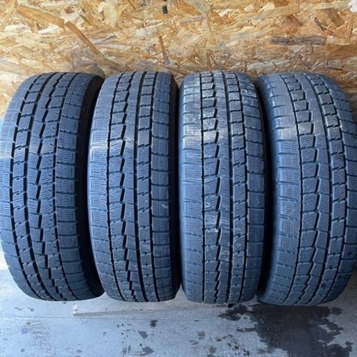 バリ山 DUNLOP ダンロップ WM01 195/65R16 スタッドレス タイヤ 2016年