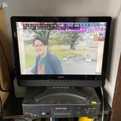 佐賀　液晶カラーテレビ　Uniden TL19DX21 ユニデン...