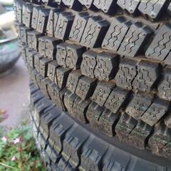 再度値下げ トラック 冬タイヤ  2本  215 85 16 2トン 4トン 未使用 エルフ キャンター