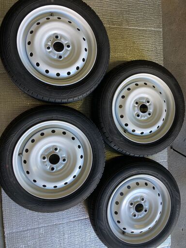 軽自動車用　鉄チンホイールタイヤセット