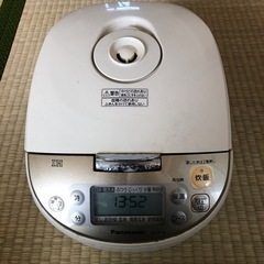 パナソニック Panasonic 炊飯器　SR-HS102
