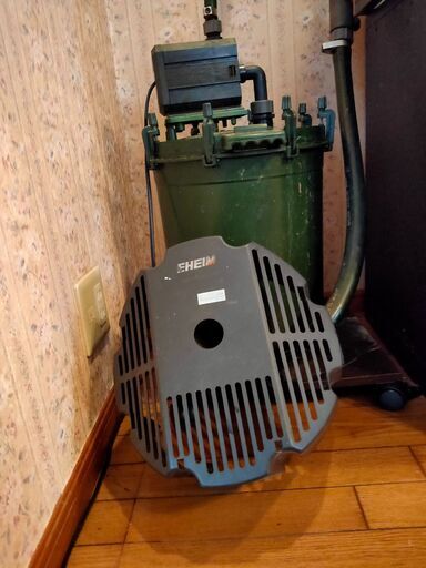 120㌢ガラス水槽☆フルセット☆大型水槽☆引き取り限定！！ 120㌢ガラス水槽☆フルセット☆大型水槽☆引き取り限定！！