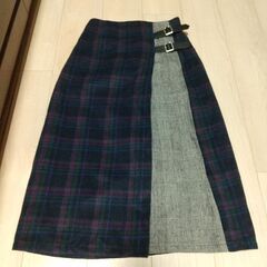 【都営大江戸線 直接引渡しで300円】チェックのスカート