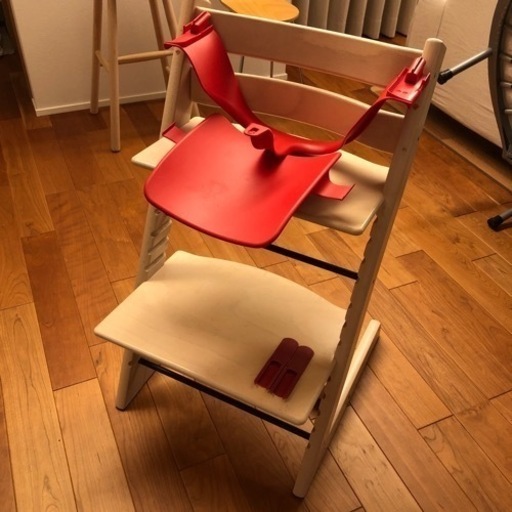 ストッケ　椅子