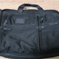 TUMI ビジネスバッグ