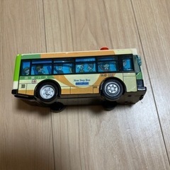 乳幼児用バスのおもちゃ