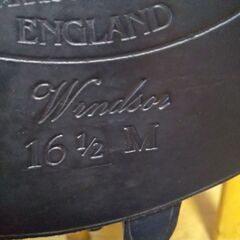 馬具　総合鞍　鐙付き