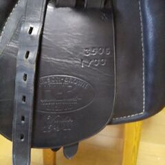 馬具　総合鞍　鐙付き